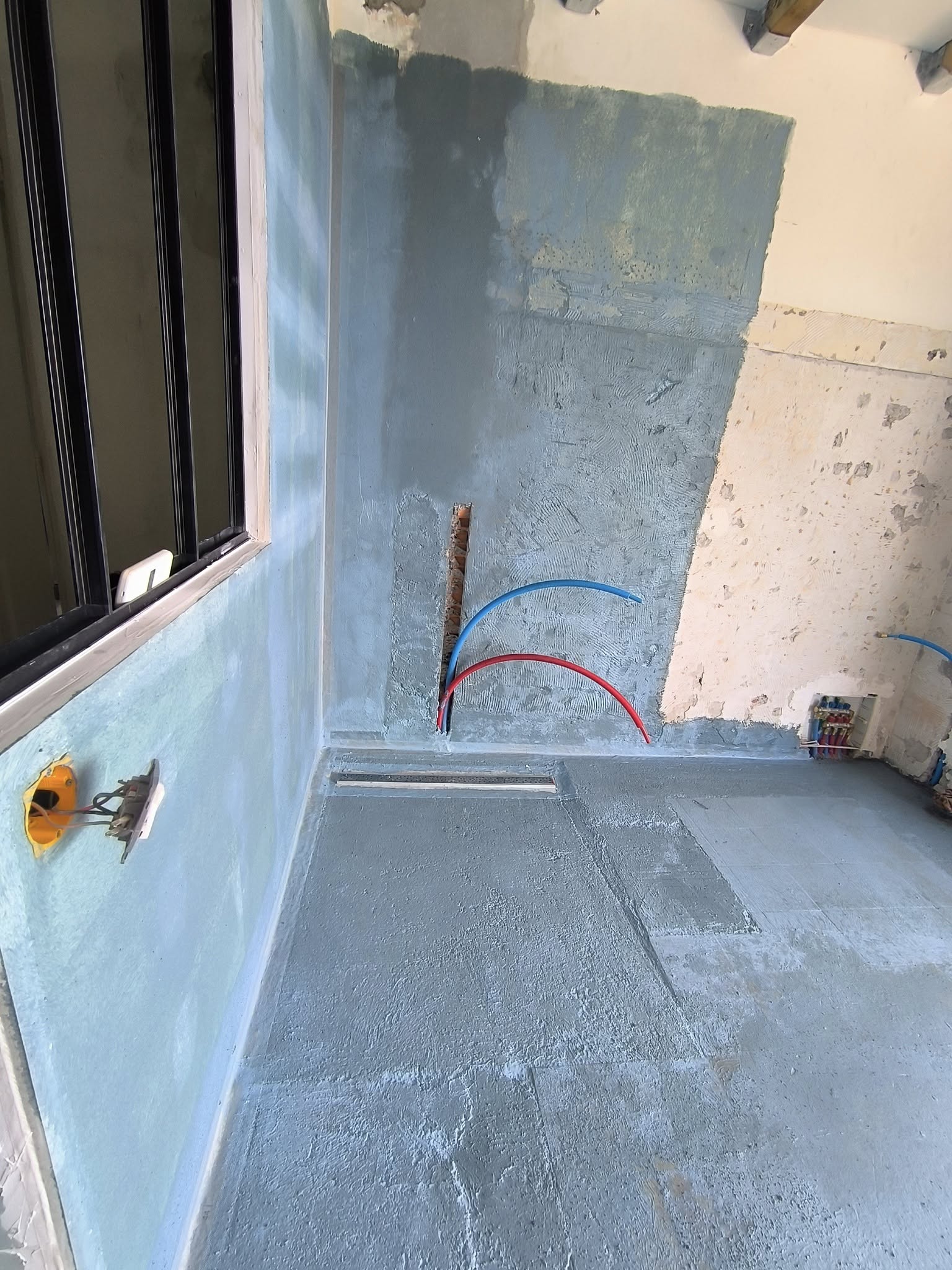 Préparation plomberie et étanchéité de salle de bain